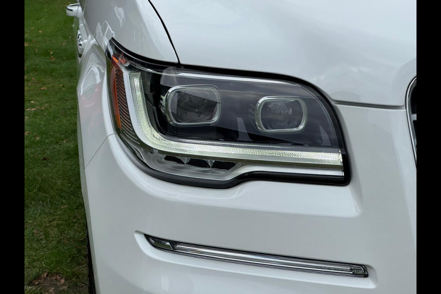 Lincoln Navigator 3.5 V6 EcoBoost Black Label Lincoln Navigator 3.5 V6 EcoBoost Black Label