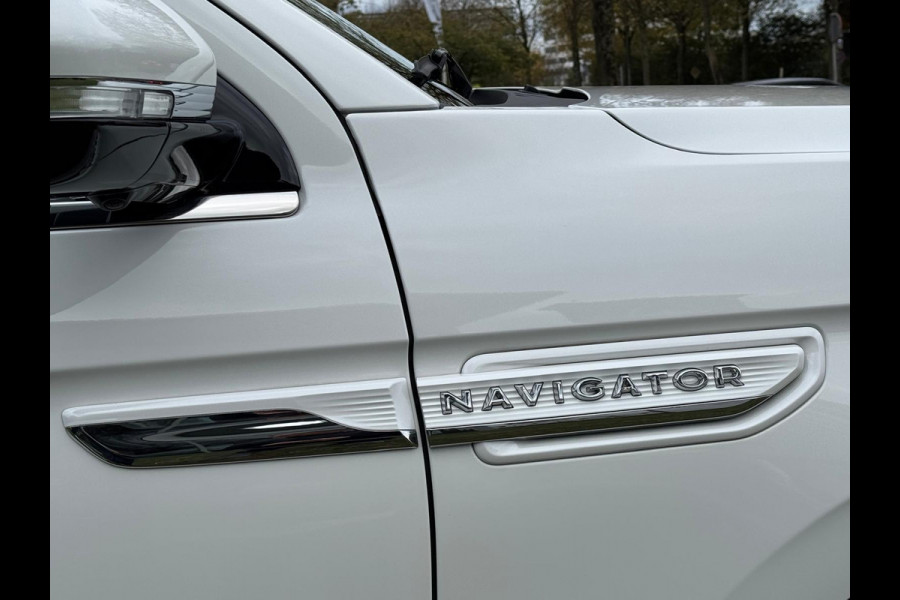 Lincoln Navigator 3.5 V6 EcoBoost Black Label Lincoln Navigator 3.5 V6 EcoBoost Black Label