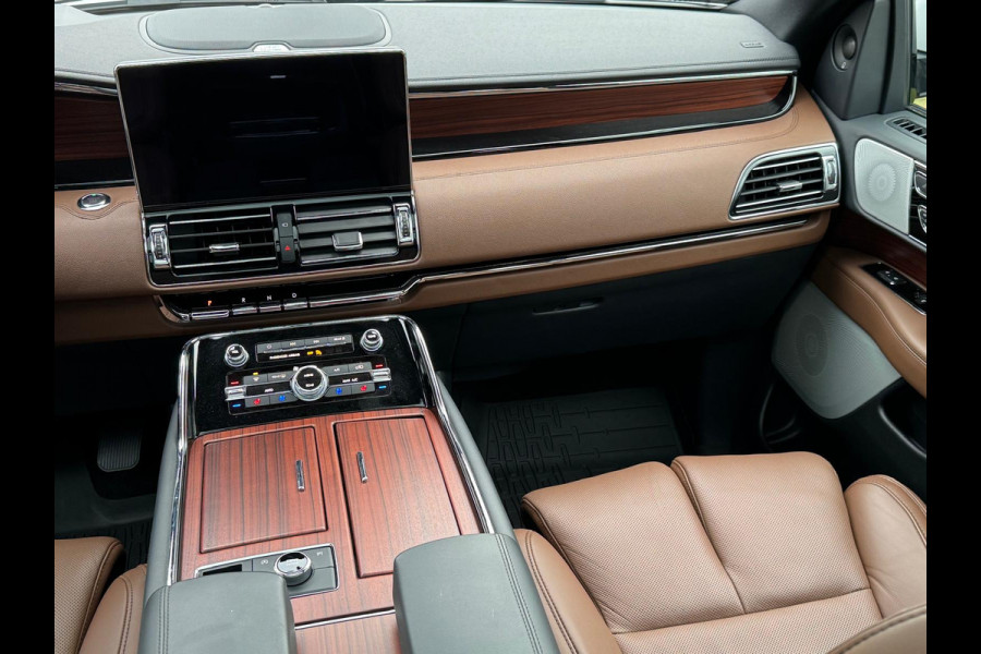 Lincoln Navigator 3.5 V6 EcoBoost Black Label Lincoln Navigator 3.5 V6 EcoBoost Black Label