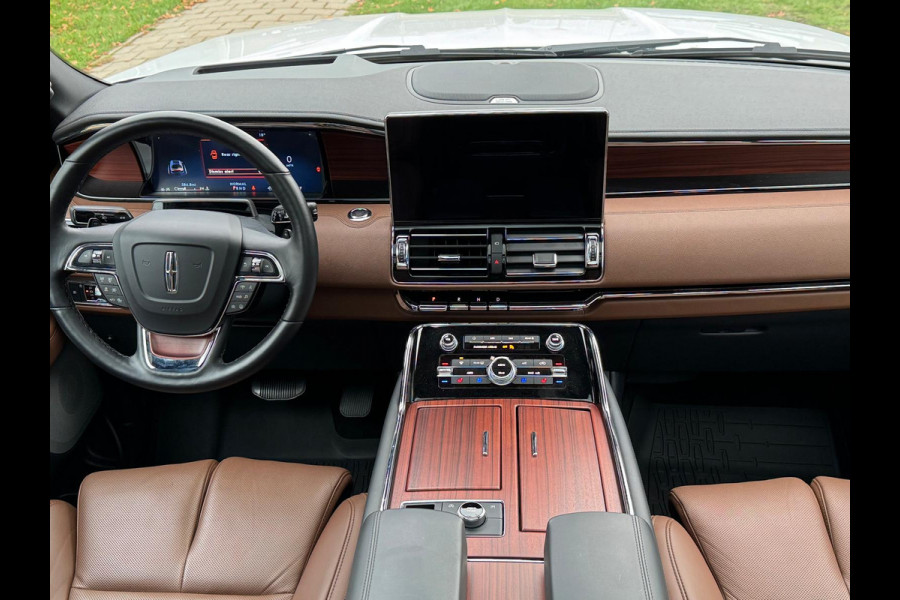 Lincoln Navigator 3.5 V6 EcoBoost Black Label Lincoln Navigator 3.5 V6 EcoBoost Black Label