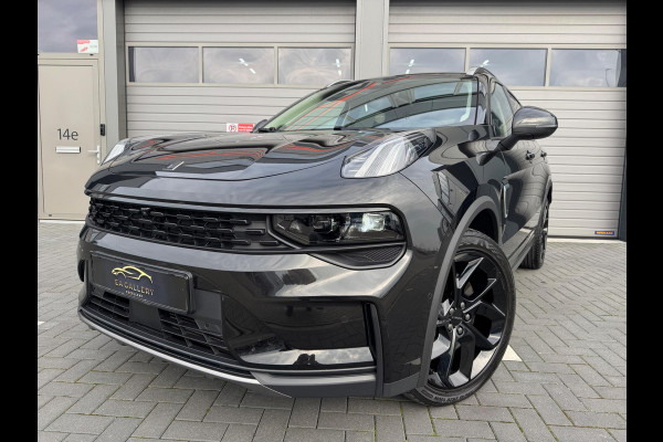 Lynk & Co 01 1.5 Bomvol Black Edition 261PK 360°Camera Zwarte hemel Lynk & Co 01 1.5 Bomvol Black Edition 261PK 360°Camera Zwarte hemel