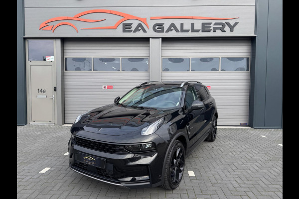 Lynk & Co 01 1.5 Bomvol Black Edition 261PK 360°Camera Zwarte hemel Lynk & Co 01 1.5 Bomvol Black Edition 261PK 360°Camera Zwarte hemel