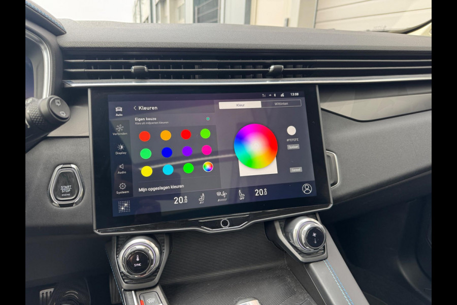 Lynk & Co 01 1.5 Bomvol Black Edition 261PK 360°Camera Zwarte hemel Lynk & Co 01 1.5 Bomvol Black Edition 261PK 360°Camera Zwarte hemel