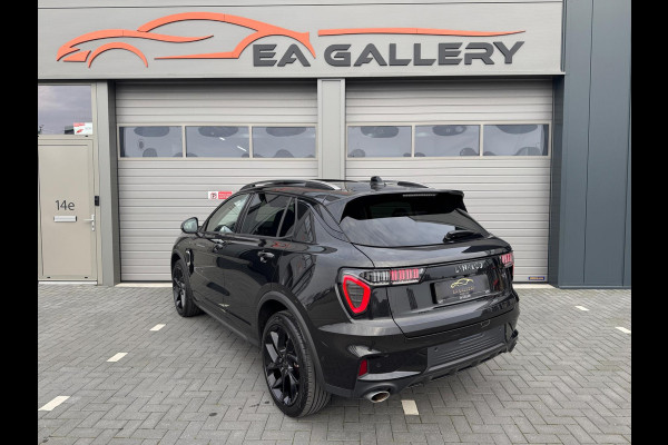 Lynk & Co 01 1.5 Bomvol Black Edition 261PK 360°Camera Zwarte hemel Lynk & Co 01 1.5 Bomvol Black Edition 261PK 360°Camera Zwarte hemel