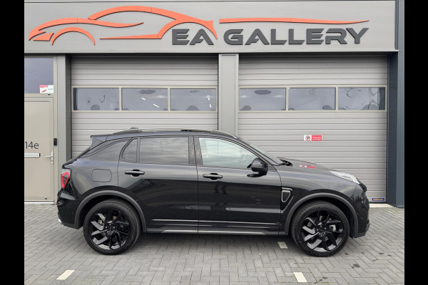 Lynk & Co 01 1.5 Bomvol Black Edition 261PK 360°Camera Zwarte hemel Lynk & Co 01 1.5 Bomvol Black Edition 261PK 360°Camera Zwarte hemel