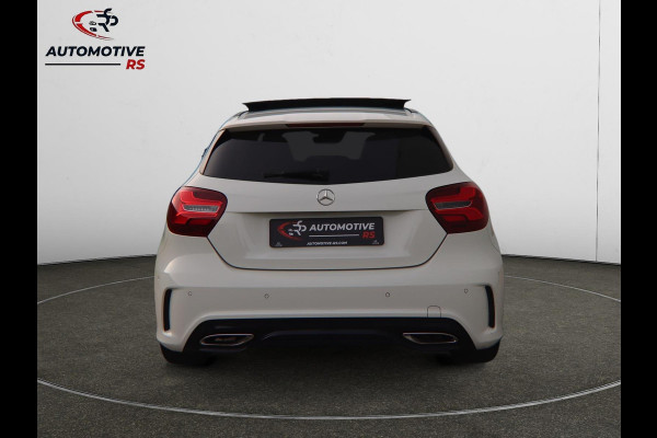 Mercedes-Benz A-Klasse 180 AMG-Line Pano Sportstoelen Led Navi Camera Parkeersensor V+A Cruise Control Sfeerverlichting Mercedes-Benz A-Klasse 180 AMG-Line Pano Sportstoelen Led Navi Camera Parkeersensor V+A Cruise Control Sfeerverlichting