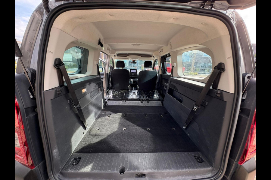 Citroën Berlingo XL 1.2 PureTech 7 PERSOONS AUTOMAAT GARANTIE Citroën Berlingo XL 1.2 PureTech 7 PERSOONS AUTOMAAT GARANTIE