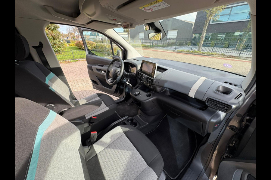 Citroën Berlingo XL 1.2 PureTech 7 PERSOONS AUTOMAAT GARANTIE Citroën Berlingo XL 1.2 PureTech 7 PERSOONS AUTOMAAT GARANTIE