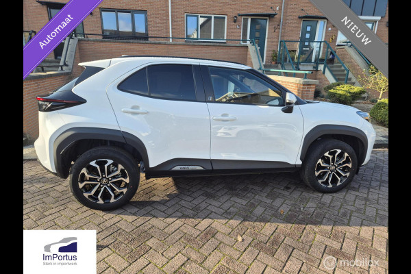 Toyota Yaris Cross 1.5 Hybrid 130 Teamplayer Winter+Safetypack