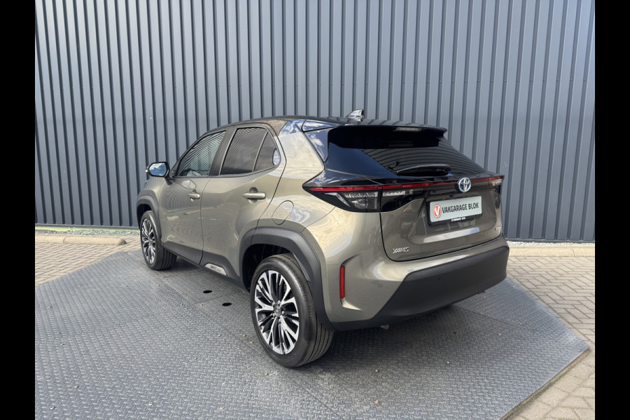 Toyota Yaris Cross 1.5 Hybrid Executive / Bi tone | Oxide brons | Pano dak | Afnm. Trekhaak | 10 jr GARANTIE | Rijklaar!! Toyota Yaris Cross 1.5 Hybrid Executive / Bi tone | Oxide brons | Pano dak | Afnm. Trekhaak | 10 jr GARANTIE | Rijklaar!!