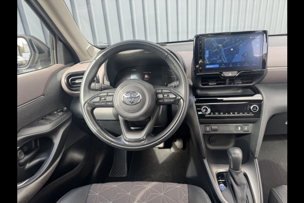 Toyota Yaris Cross 1.5 Hybrid Executive / Bi tone | Oxide brons | Pano dak | Afnm. Trekhaak | 10 jr GARANTIE | Rijklaar!! Toyota Yaris Cross 1.5 Hybrid Executive / Bi tone | Oxide brons | Pano dak | Afnm. Trekhaak | 10 jr GARANTIE | Rijklaar!!