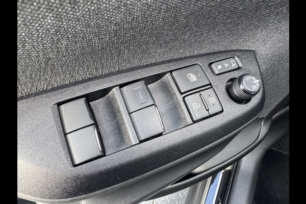 Toyota Yaris Cross 1.5 Hybrid Executive / Bi tone | Oxide brons | Pano dak | Afnm. Trekhaak | 10 jr GARANTIE | Rijklaar!! Toyota Yaris Cross 1.5 Hybrid Executive / Bi tone | Oxide brons | Pano dak | Afnm. Trekhaak | 10 jr GARANTIE | Rijklaar!!