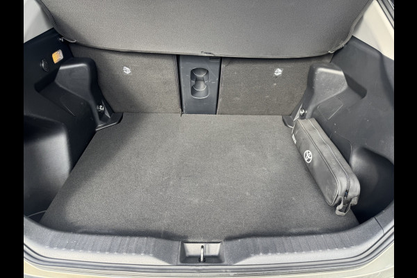 Toyota Yaris Cross 1.5 Hybrid Executive / Bi tone | Oxide brons | Pano dak | Afnm. Trekhaak | 10 jr GARANTIE | Rijklaar!! Toyota Yaris Cross 1.5 Hybrid Executive / Bi tone | Oxide brons | Pano dak | Afnm. Trekhaak | 10 jr GARANTIE | Rijklaar!!