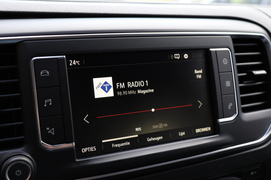 Opel Vivaro 2.0 CDTI 177 PK L3H1 Innovation | BTW / BPM Vrij | Marge | Blind Spot | Camera | Navigatie | F1 Flippers | Carplay | Lederen bekleding | Stoelverwarming | Trekhaak | Dealer onderhouden | Nieuwe APK | NAP Logisch Opel Vivaro 2.0 CDTI 177 PK L3H1 Innovation | BTW / BPM Vrij | Marge | Blind Spot | Camera | Navigatie | F1 Flippers | Carplay | Lederen bekleding | Stoelverwarming | Trekhaak | Dealer onderhouden | Nieuwe APK | NAP Logisch