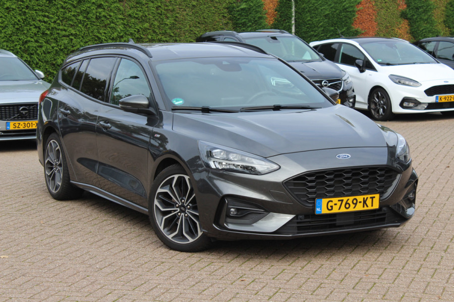 Ford FOCUS Wagon 1.5 EcoBoost ST Line Business / Camera / Navigatie / Keyless / 18'' / Stuurverwarming / DAB / Dodehoek / Cruise Control Ford FOCUS Wagon 1.5 EcoBoost ST Line Business / Camera / Navigatie / Keyless / 18'' / Stuurverwarming / DAB / Dodehoek / Cruise Control
