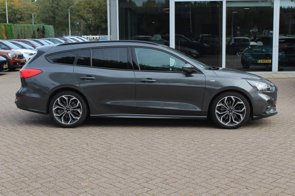 Ford FOCUS Wagon 1.5 EcoBoost ST Line Business / Camera / Navigatie / Keyless / 18'' / Stuurverwarming / DAB / Dodehoek / Cruise Control Ford FOCUS Wagon 1.5 EcoBoost ST Line Business / Camera / Navigatie / Keyless / 18'' / Stuurverwarming / DAB / Dodehoek / Cruise Control