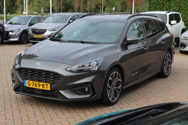 Ford FOCUS Wagon 1.5 EcoBoost ST Line Business / Camera / Navigatie / Keyless / 18'' / Stuurverwarming / DAB / Dodehoek / Cruise Control Ford FOCUS Wagon 1.5 EcoBoost ST Line Business / Camera / Navigatie / Keyless / 18'' / Stuurverwarming / DAB / Dodehoek / Cruise Control