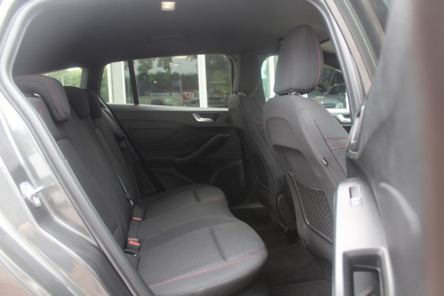 Ford FOCUS Wagon 1.5 EcoBoost ST Line Business / Camera / Navigatie / Keyless / 18'' / Stuurverwarming / DAB / Dodehoek / Cruise Control Ford FOCUS Wagon 1.5 EcoBoost ST Line Business / Camera / Navigatie / Keyless / 18'' / Stuurverwarming / DAB / Dodehoek / Cruise Control