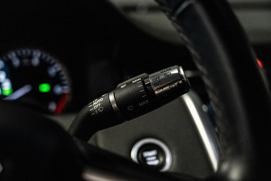 Land Rover Discovery Sport P300e 1.5 R-Dynamic PHEV | Trekhaak | 360 Camera | Carplay Land Rover Discovery Sport P300e 1.5 R-Dynamic PHEV | Trekhaak | 360 Camera | Carplay