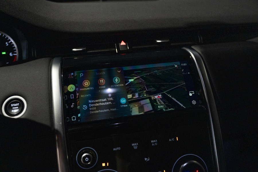 Land Rover Discovery Sport P300e 1.5 R-Dynamic PHEV | Trekhaak | 360 Camera | Carplay Land Rover Discovery Sport P300e 1.5 R-Dynamic PHEV | Trekhaak | 360 Camera | Carplay