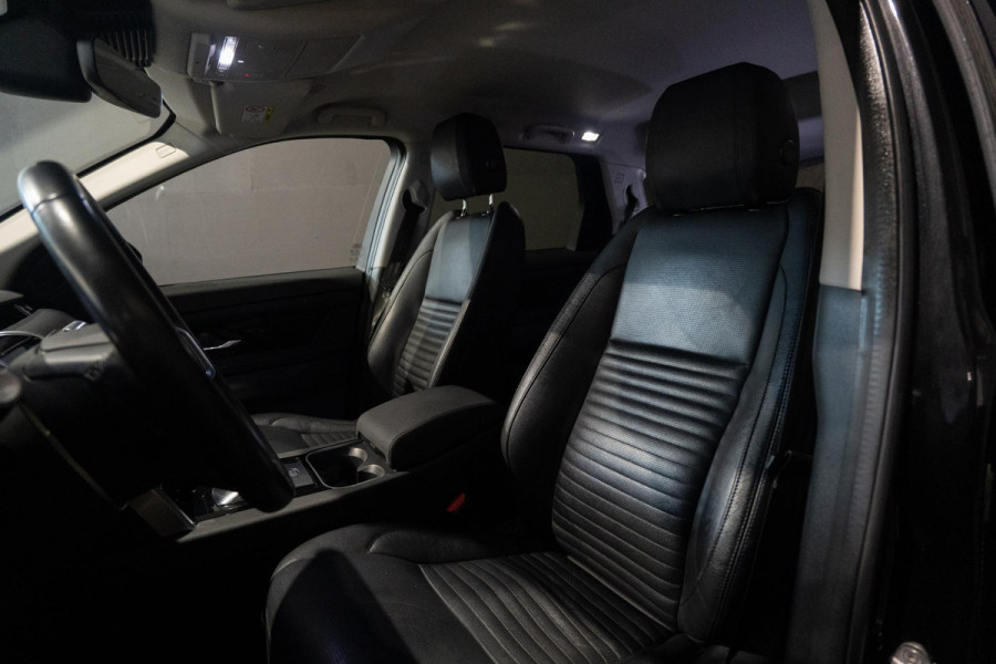 Land Rover Discovery Sport P300e 1.5 R-Dynamic PHEV | Trekhaak | 360 Camera | Carplay Land Rover Discovery Sport P300e 1.5 R-Dynamic PHEV | Trekhaak | 360 Camera | Carplay