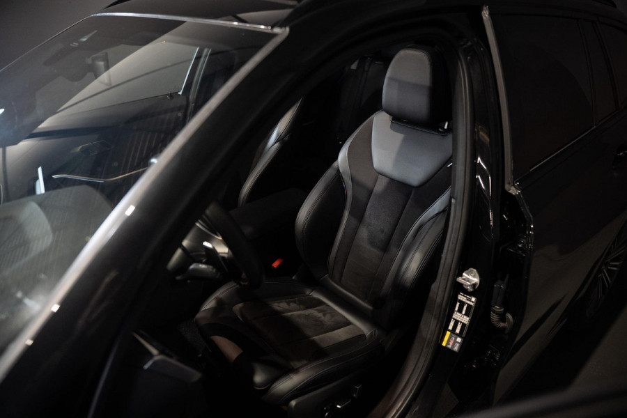 BMW 3 Serie Touring 330e M-Sport | Pano | Trekhaak | 360 camera BMW 3 Serie Touring 330e M-Sport | Pano | Trekhaak | 360 camera