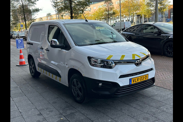 Toyota PROACE CITY 1.5 D-4D Professional Navi Airco Carplay PDC