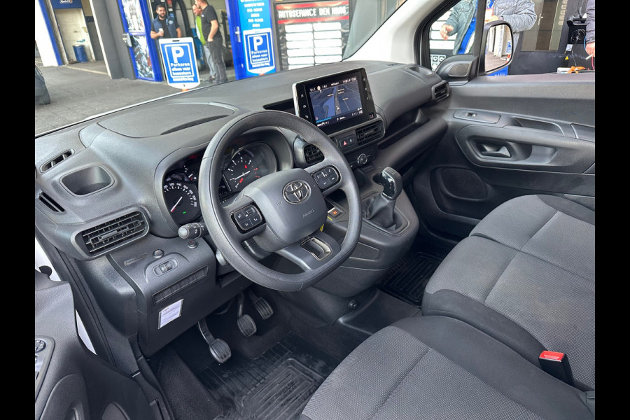 Toyota PROACE CITY 1.5 D-4D Professional Navi Airco Carplay PDC