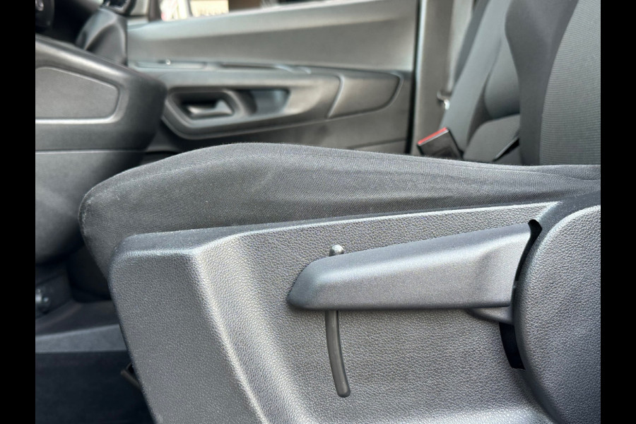 Toyota PROACE CITY 1.5 D-4D Professional Navi Airco Carplay PDC