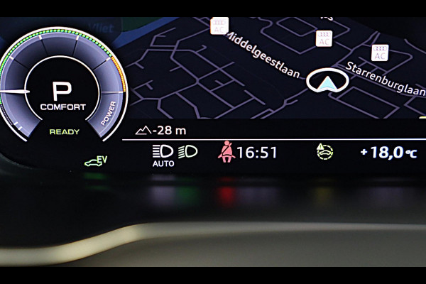 Audi Q3 Sportback 45 TFSI e S Line Competition / Aut / Memory / 360 Camera / Elek Stoelen / Acc / Pano / B & O / Matrix / 21 Inch