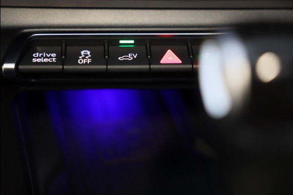 Audi Q3 Sportback 45 TFSI e S Line Competition / Aut / Memory / 360 Camera / Elek Stoelen / Acc / Pano / B & O / Matrix / 21 Inch