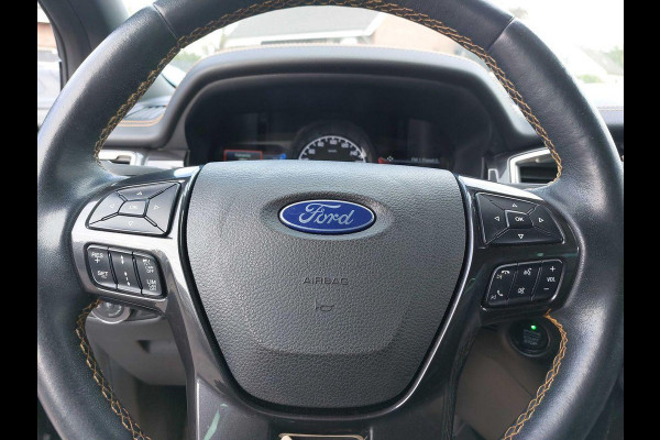 Ford Ranger 3.2 TDCi Wildtrak Supercab | Rollertop | Adaptive cruise control | Winter pack | Trekhaak Ford Ranger 3.2 TDCi Wildtrak Supercab | Rollertop | Adaptive cruise control | Winter pack | Trekhaak
