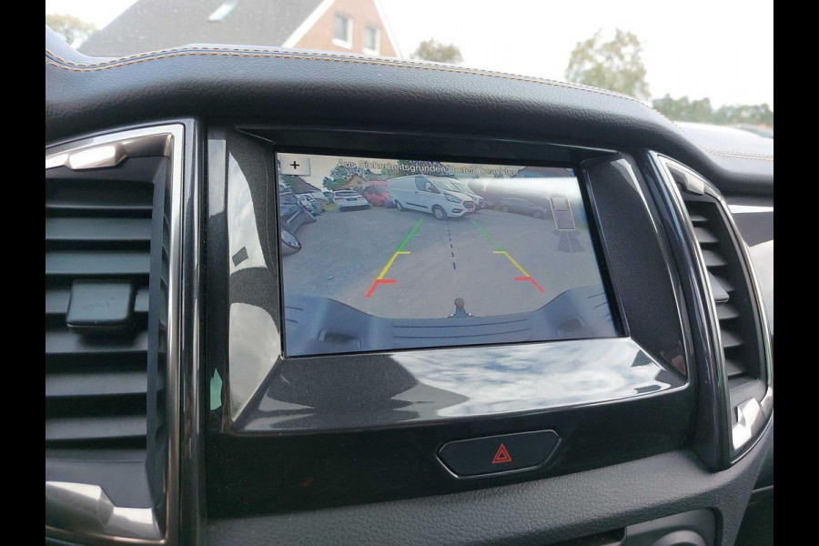 Ford Ranger 3.2 TDCi Wildtrak Supercab | Rollertop | Adaptive cruise control | Winter pack | Trekhaak Ford Ranger 3.2 TDCi Wildtrak Supercab | Rollertop | Adaptive cruise control | Winter pack | Trekhaak