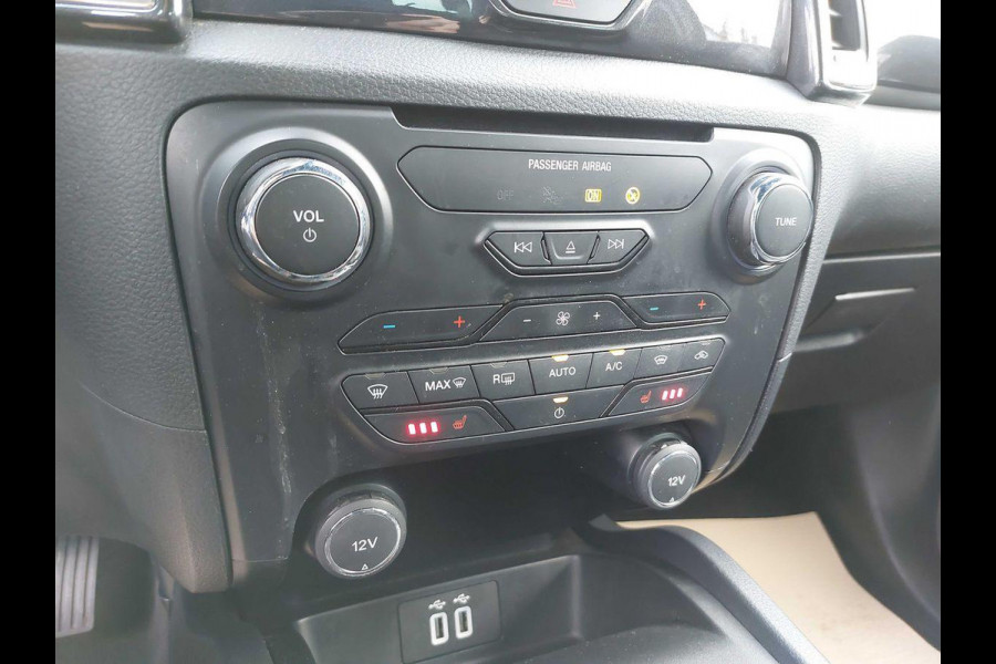 Ford Ranger 3.2 TDCi Wildtrak Supercab | Rollertop | Adaptive cruise control | Winter pack | Trekhaak Ford Ranger 3.2 TDCi Wildtrak Supercab | Rollertop | Adaptive cruise control | Winter pack | Trekhaak