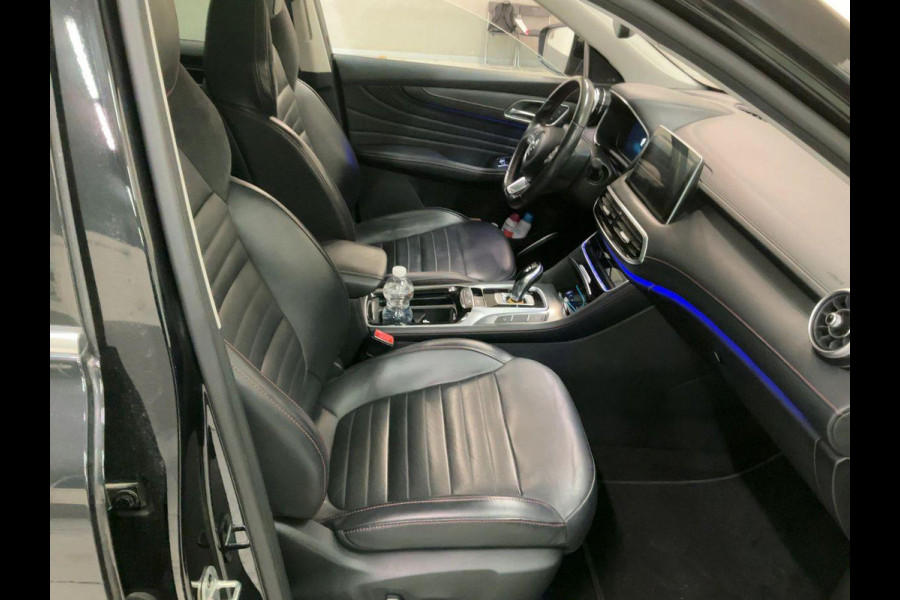 MG EHS 1.5 TGDI Luxury Plug-in Hybrid | Panoramadak | 360 camera | Leder bekleding | Stoelverwarming