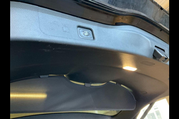 Ford S-Max 2.5 FHEV Titanium 190pk | AGR-stoelen | Adaptive cruise control | Sony audio | Achteruitrijcamera | Stoelverwarming | SYNC 3 Navigatie | Complete historie Ford S-Max 2.5 FHEV Titanium 190pk | AGR-stoelen | Adaptive cruise control | Sony audio | Achteruitrijcamera | Stoelverwarming | SYNC 3 Navigatie | Complete historie