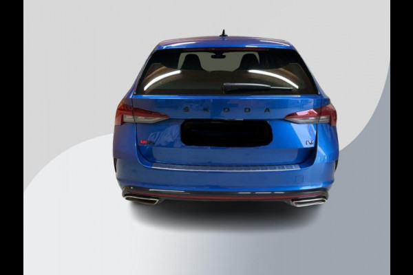 Škoda Octavia Combi 1.4 TSI RS iV PHEV Business 245pk | Stoelverwarming | Achteruitrijcamera Škoda Octavia Combi 1.4 TSI RS iV PHEV Business 245pk | Stoelverwarming | Achteruitrijcamera