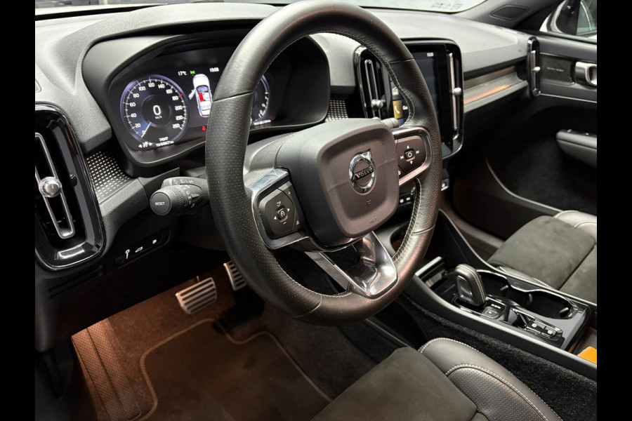 Volvo XC40 1.5 T4 Recharge R-Design Expression Volvo XC40 1.5 T4 Recharge R-Design Expression