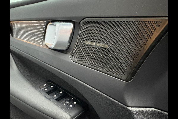 Volvo XC40 1.5 T4 Recharge R-Design Expression Volvo XC40 1.5 T4 Recharge R-Design Expression