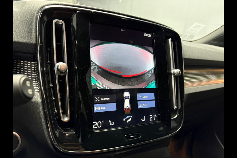 Volvo XC40 1.5 T4 Recharge R-Design Expression Volvo XC40 1.5 T4 Recharge R-Design Expression