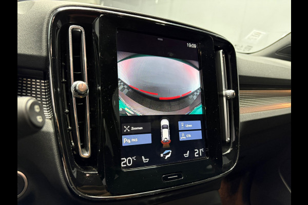 Volvo XC40 1.5 T4 Recharge R-Design Expression Volvo XC40 1.5 T4 Recharge R-Design Expression