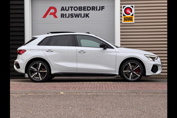 Audi A3 Sportback 45 TFSI e S Competition Pano/Matrix/RS zetels/B&O/HuD Audi A3 Sportback 45 TFSI e S Competition Pano/Matrix/RS zetels/B&O/HuD
