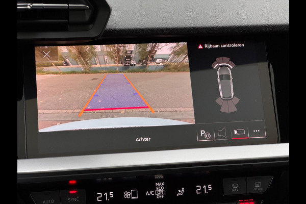 Audi A3 Sportback 45 TFSI e S Competition Pano/Matrix/RS zetels/B&O/HuD Audi A3 Sportback 45 TFSI e S Competition Pano/Matrix/RS zetels/B&O/HuD