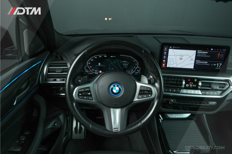 BMW X3 xDrive30e High M-Sport | M-Seats | H/K | Panoramadak BMW X3 xDrive30e High M-Sport | M-Seats | H/K | Panoramadak