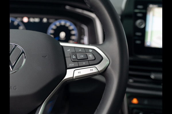 Volkswagen T-Roc 1.5 TSI R-Line Business | Panodak | Beats | Keyless | Trekhaak afnb | IQ Light | Side Assist | Prijs Rijklaar!! Volkswagen T-Roc 1.5 TSI R-Line Business | Panodak | Beats | Keyless | Trekhaak afnb | IQ Light | Side Assist | Prijs Rijklaar!!