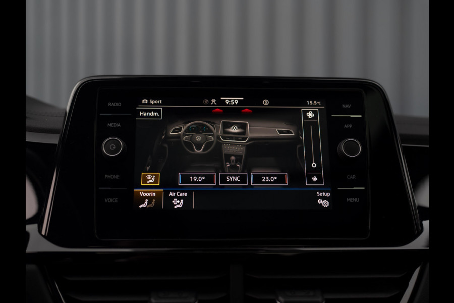 Volkswagen T-Roc 1.5 TSI R-Line Business | Panodak | Beats | Keyless | Trekhaak afnb | IQ Light | Side Assist | Prijs Rijklaar!! Volkswagen T-Roc 1.5 TSI R-Line Business | Panodak | Beats | Keyless | Trekhaak afnb | IQ Light | Side Assist | Prijs Rijklaar!!