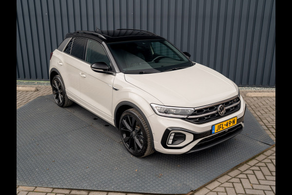 Volkswagen T-Roc 1.5 TSI R-Line Business | Panodak | Beats | Keyless | Trekhaak afnb | IQ Light | Side Assist | Prijs Rijklaar!! Volkswagen T-Roc 1.5 TSI R-Line Business | Panodak | Beats | Keyless | Trekhaak afnb | IQ Light | Side Assist | Prijs Rijklaar!!