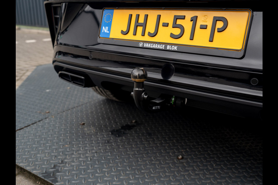 Volkswagen T-Roc 1.5 TSI R-Line | Panodak | Keyless | Side Assist | Elk. A-klep | IQ Light | Camera | Prijs Rijklaar!! Volkswagen T-Roc 1.5 TSI R-Line | Panodak | Keyless | Side Assist | Elk. A-klep | IQ Light | Camera | Prijs Rijklaar!!