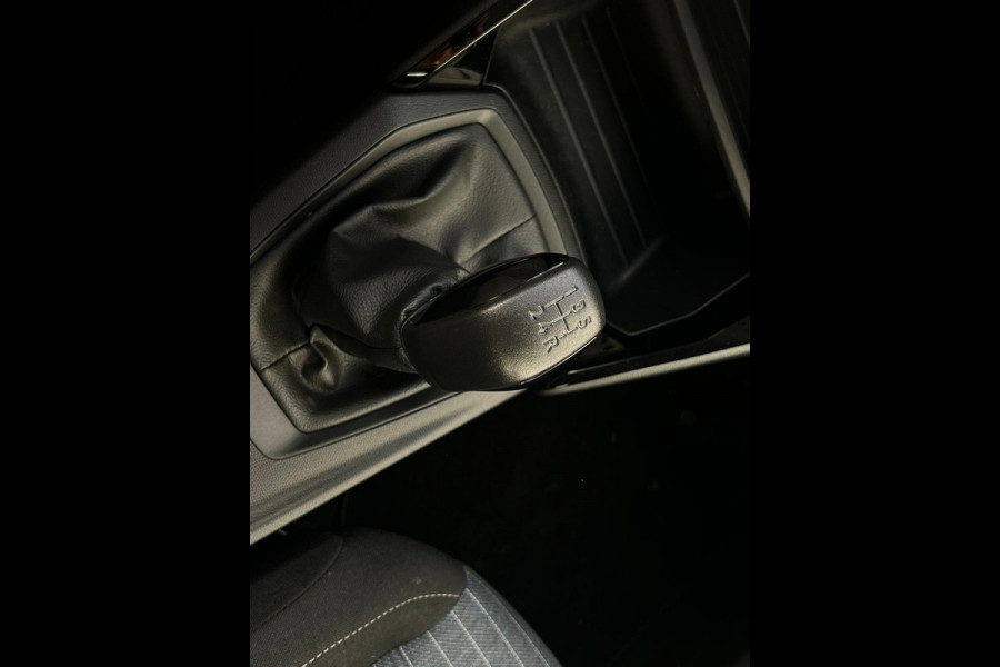 Peugeot 208 1.2 PureTech Like NL AUTO | AIRCO | CRUISE | Peugeot 208 1.2 PureTech Like NL AUTO | AIRCO | CRUISE |