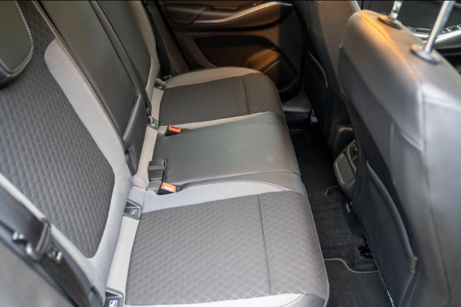 Opel Grandland X 1.2 Turbo Innovation|Prijs rijklaar incl. 12 mnd garantie|Trekhaak LMV Blindspot Stoel en stuurverwarming Carplay